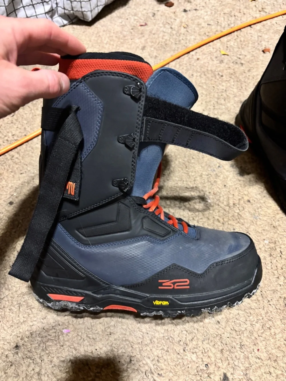 Thirty two- hallgor helgason signature snowboard boots. Men’s size 11